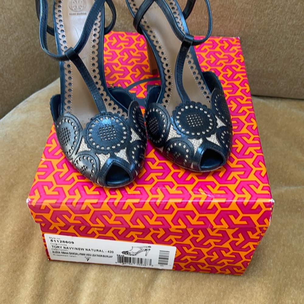 Tory Burch t strap